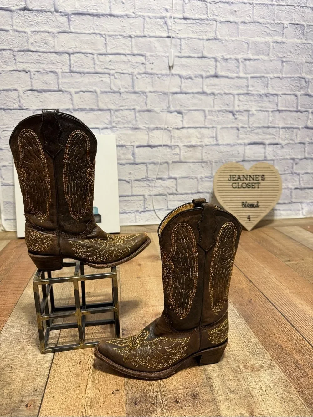 Corral teens A1029 Wing & Cross Western Brown Leather Boot Sz 4 1/2